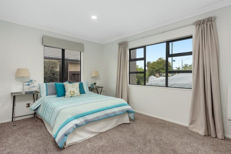 Photo of property in 110 Tuihana Drive, Papamoa Beach, Papamoa, 3118