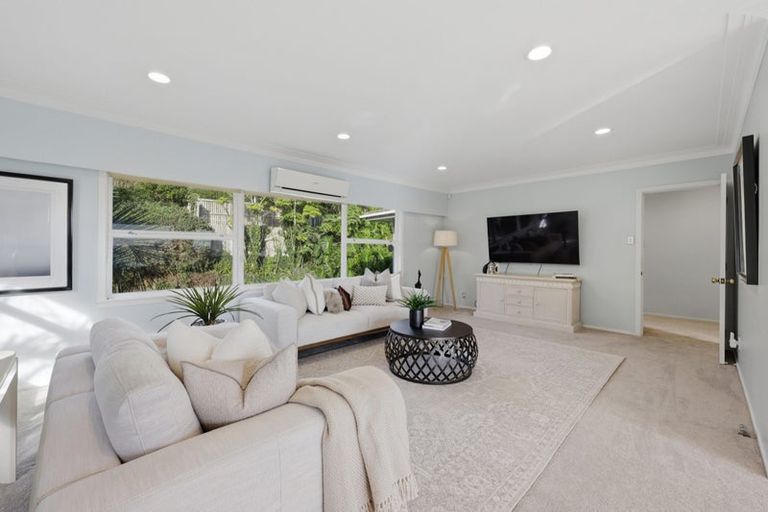 Photo of property in 10 Etherege Place, Howick, Auckland, 2014