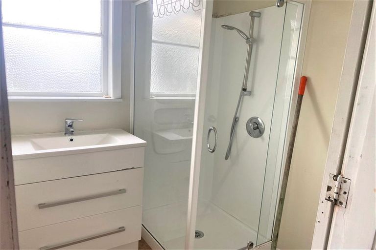 Photo of property in 27 Shakespeare Avenue, Trentham, Upper Hutt, 5018