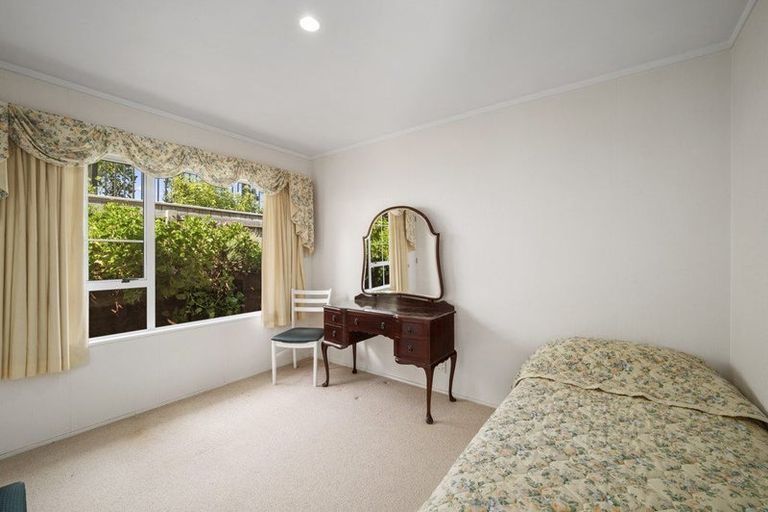 Photo of property in 2/76 Rokino Road, Hilltop, Taupo, 3330