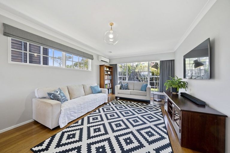 Photo of property in 50 John Sims Drive, Broadmeadows, Wellington, 6035