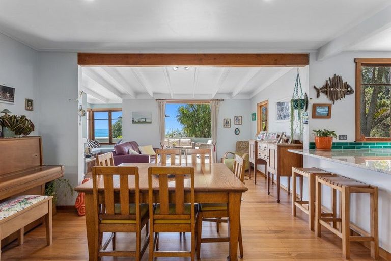 Photo of property in 16 Pohutukawa Avenue, Ohope, 3121