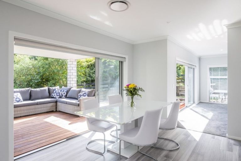 Photo of property in 2 Stoneleigh Grove, Paraparaumu, 5032