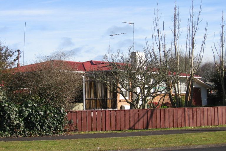 Photo of property in 61 Garden Heights Avenue, Glenview, Hamilton, 3206