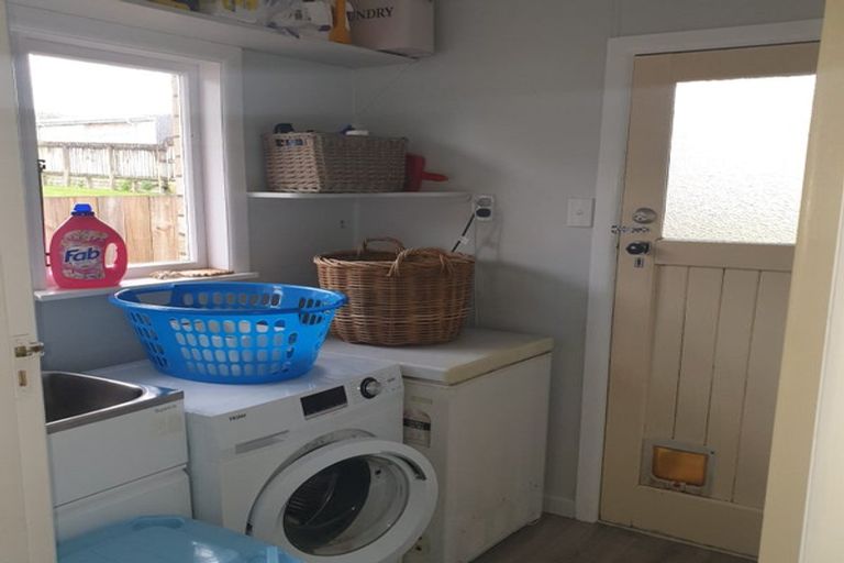 Photo of property in 26 Paerata Road, Pukekohe, 2120