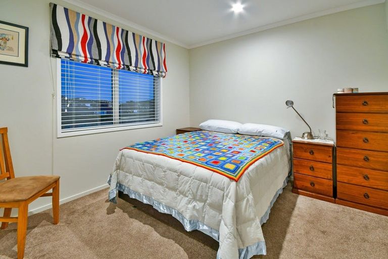 Photo of property in 42 Raithburn Terrace, Pokeno, 2402