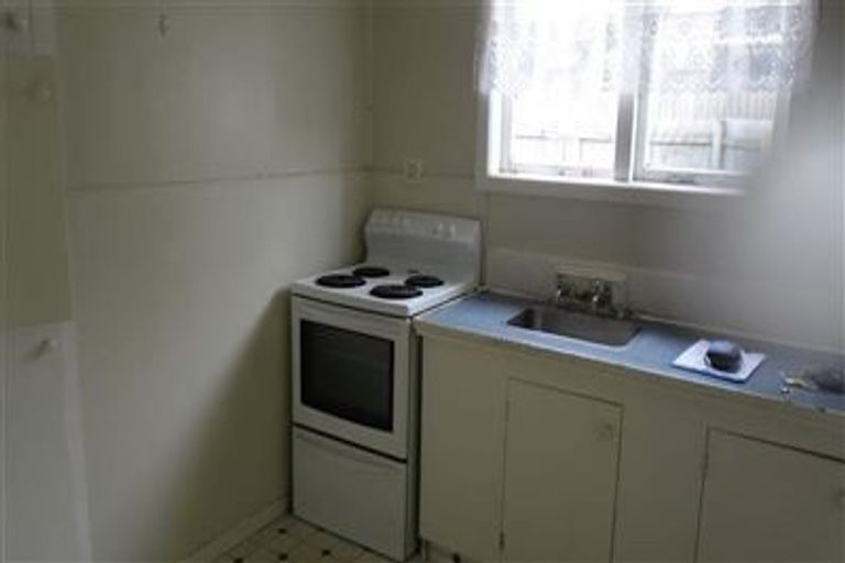 Photo of property in 59 Pah Road, Cockle Bay, Auckland, 2014