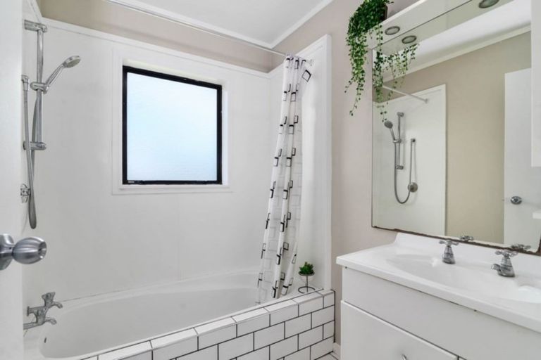 Photo of property in 5a Paraone Street, Ngongotaha, Rotorua, 3010