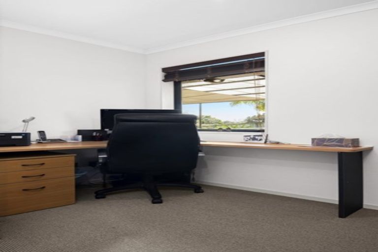 Photo of property in 44 Intrepid Crescent, Beachlands, Auckland, 2018
