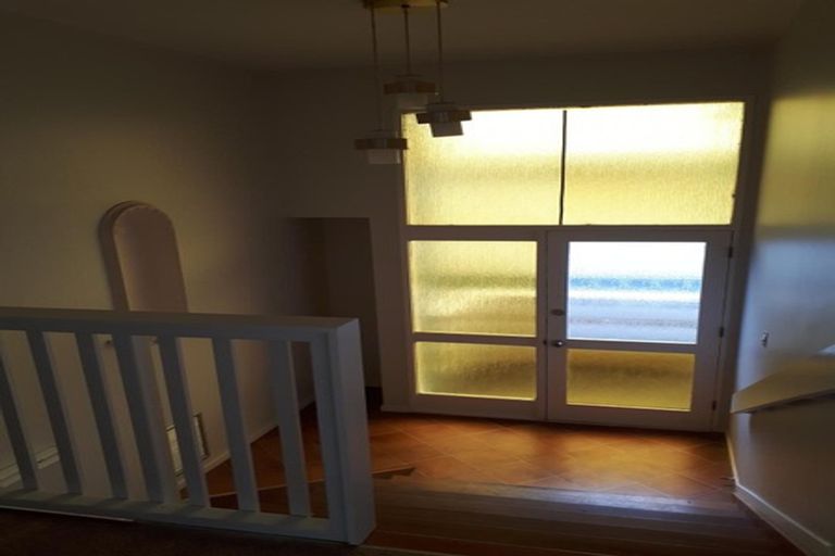 Photo of property in 8 Robson Street, Stokes Valley, Lower Hutt, 5019