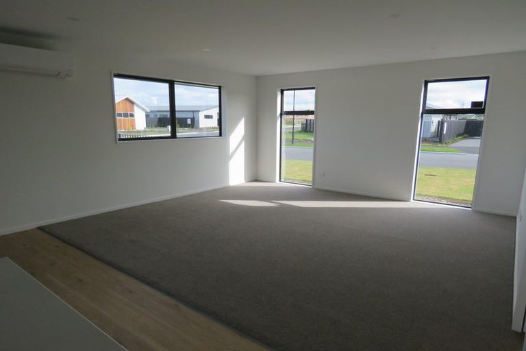 Photo of property in 2 Fauna Street, Halswell, Christchurch, 8025