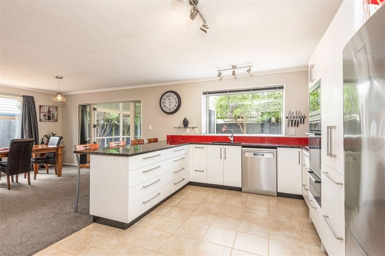 Photo of property in 24 Kotuku Crescent, Woolston, Christchurch, 8023