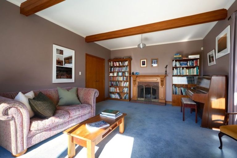 Photo of property in 3b Lighthouse Road, Bluff Hill, Napier, 4110