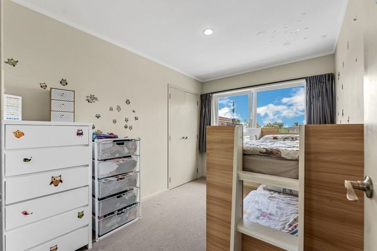Photo of property in 3/28 Bramley Drive, Farm Cove, Auckland, 2012