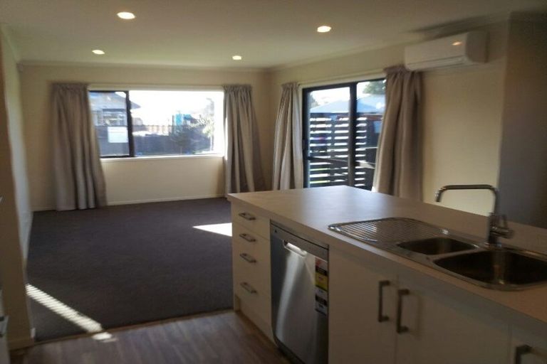 Photo of property in 30 Burford Way, Rolleston, 7615