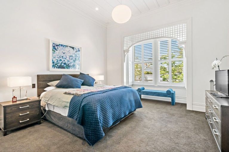 Photo of property in 215 Jervois Road, Herne Bay, Auckland, 1011