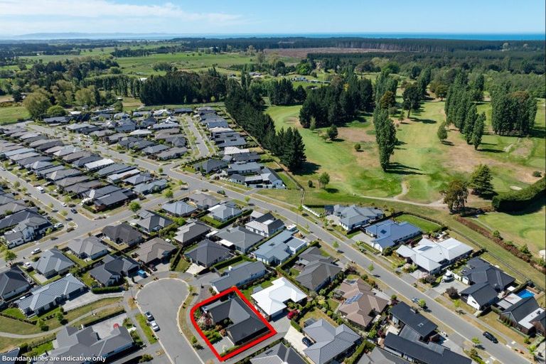 Photo of property in 10 Polish Settlers Place, Marshland, Christchurch, 8083