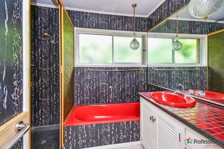 Photo of property in 3 Halcyon Place, Papatoetoe, Auckland, 2025