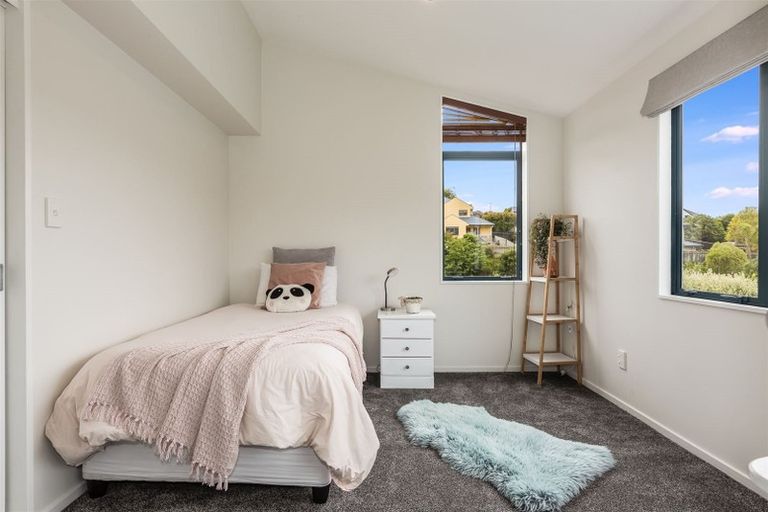 Photo of property in 18 Petrel Lane, Whitby, Porirua, 5024