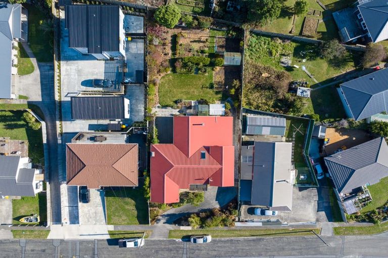 Photo of property in 38 Waiuta Street, Titahi Bay, Porirua, 5022