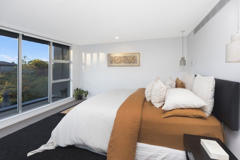 Photo of property in 29 Idris Road, Fendalton, Christchurch, 8052