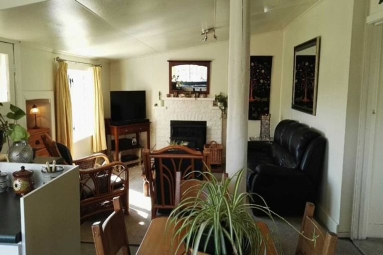 Photo of property in 25 School Road, Riwaka, Motueka, 7198