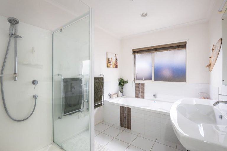 Photo of property in 71 Karamea Street, Whalers Gate, New Plymouth, 4310