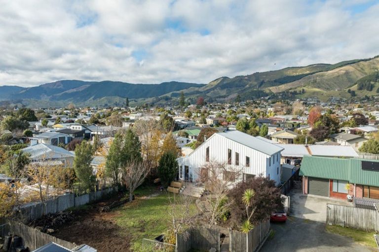 Photo of property in 13 Woodland Place, Richmond, 7020