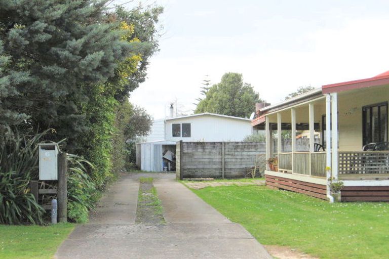 Photo of property in 13a Meadow Drive, Whitianga, 3510