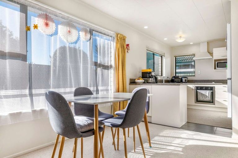 Photo of property in 16a Grey Street, Glenholme, Rotorua, 3010