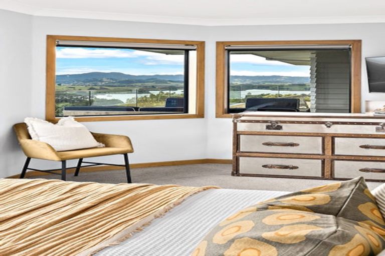 Photo of property in 2 Kauri Drive, Sandspit, Warkworth, 0982