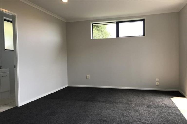 Photo of property in 14 Frederick Reece Drive, The Gardens, Auckland, 2105
