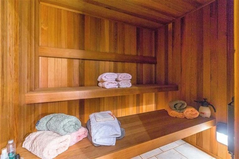 Photo of property in 62 Keywella Drive, Conifer Grove, Takanini, 2112