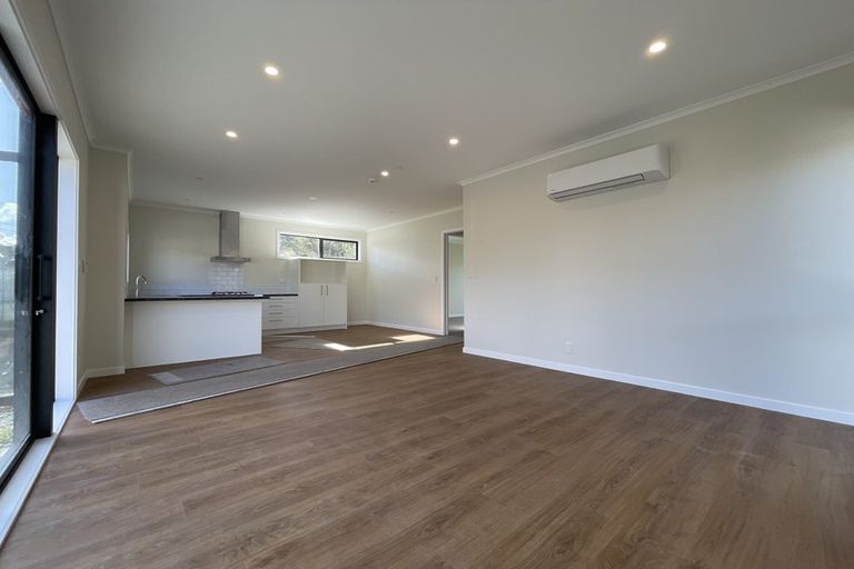 Photo of property in 392a Cambridge Terrace, Naenae, Lower Hutt, 5011