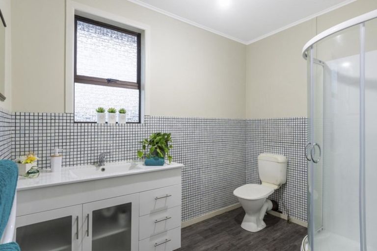 Photo of property in 1125 Papamoa Beach Road, Papamoa Beach, Papamoa, 3118