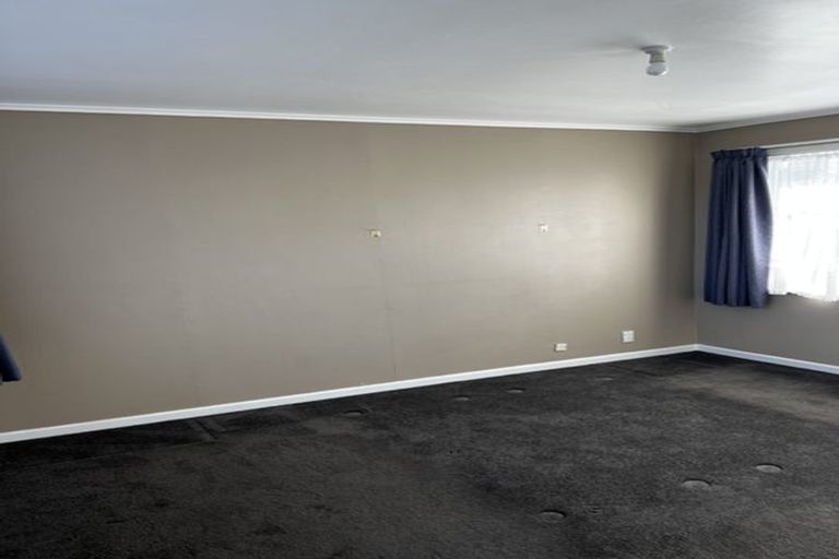 Photo of property in 1a Harris Road, Mount Wellington, Auckland, 1051