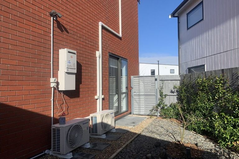 Photo of property in 9 Roundel Crescent, Whenuapai, Auckland, 0618