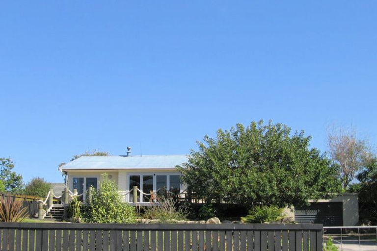 Photo of property in 1168 Papamoa Beach Road, Papamoa Beach, Papamoa, 3118