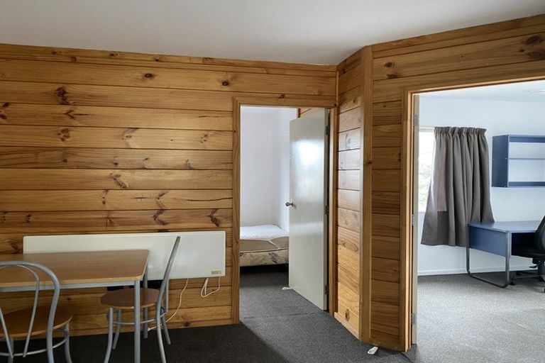 Photo of property in Basin Reserve Complex, 60/4 Sussex Street, Mount Cook, Wellington, 6021