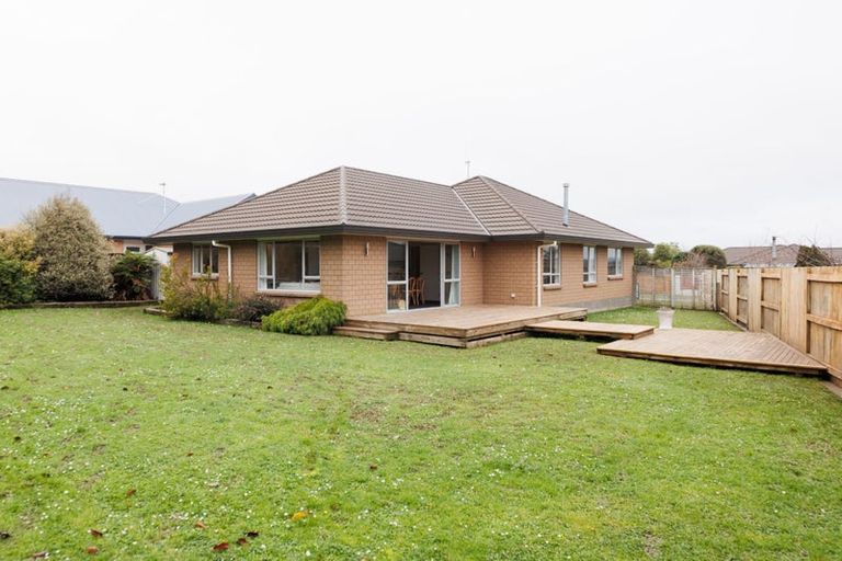 Photo of property in 33 Masefield Terrace, Kelvin Grove, Palmerston North, 4414
