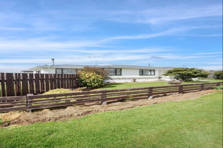 Photo of property in 1 Ballantrae Street, Wallacetown, 9816