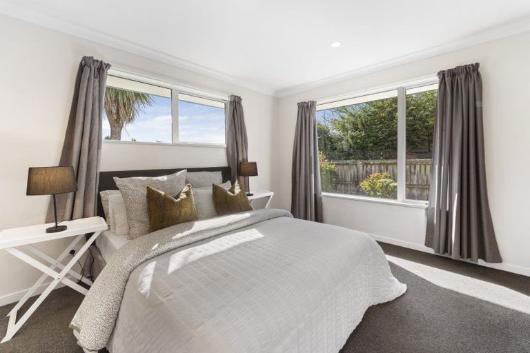 Photo of property in 140 Palmers Road, New Brighton, Christchurch, 8083