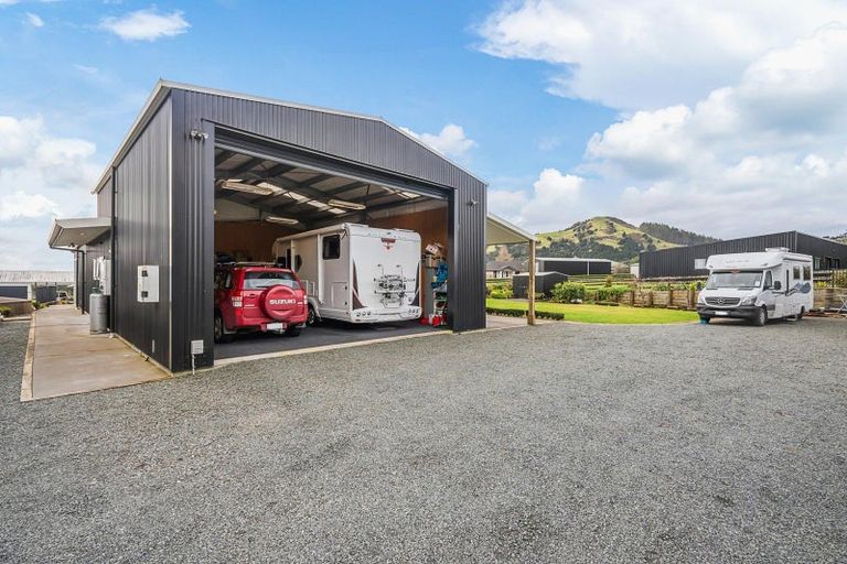 Photo of property in 288 Pipiwai Road, Ngararatunua, Whangarei, 0176