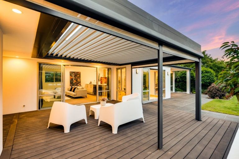 Photo of property in 14 Rockport Place, Parklands, Christchurch, 8083