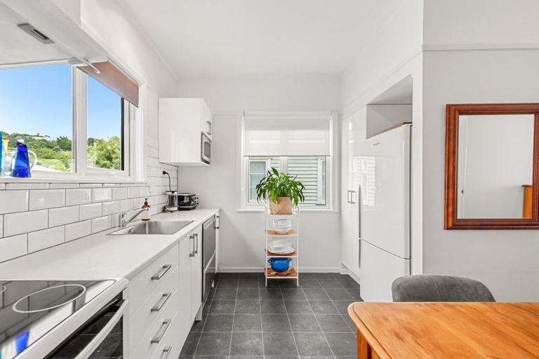 Photo of property in 1/78 Naenae Road, Naenae, Lower Hutt, 5011