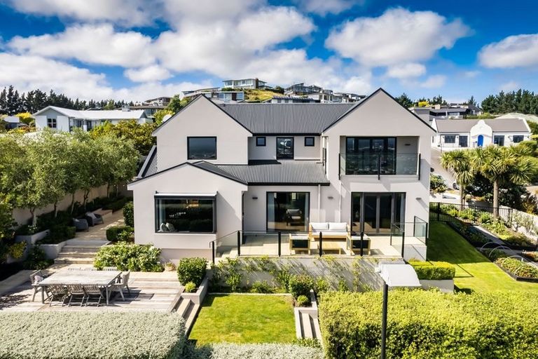 Photo of property in 6 Millway Place, Huntsbury, Christchurch, 8022