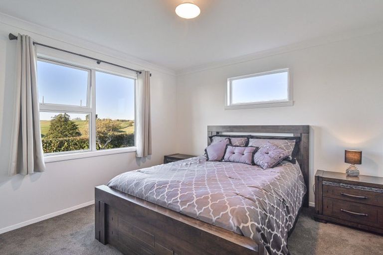 Photo of property in 2642 Raukawa Road, Te Onepu, Hastings, 4174