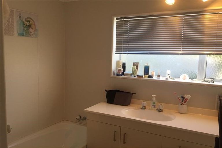 Photo of property in 11 Washbourn Drive, Richmond, 7020