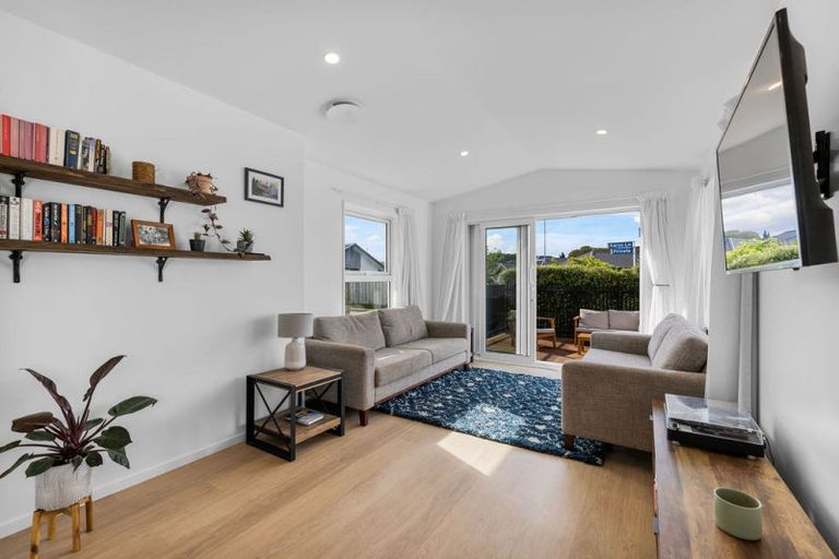 Photo of property in 7 Eminence Drive, Northwood, Christchurch, 8051