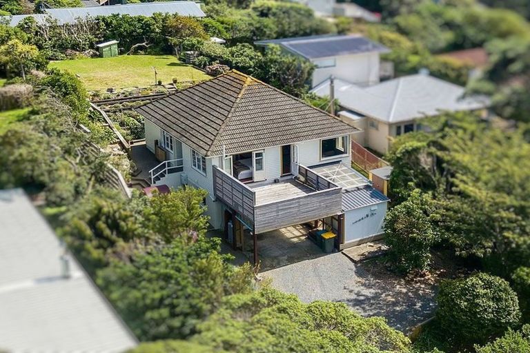 Photo of property in 74 Rawhiti Road, Pukerua Bay, 5026